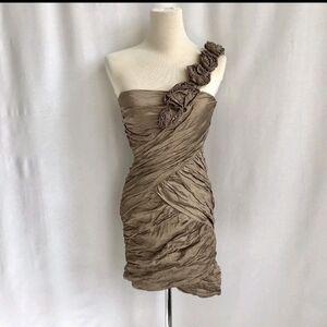 BCBG MAX AZRIA Brown Shiny Evangeline One Shoulder Dress Size XS/0 RETAILS $398
